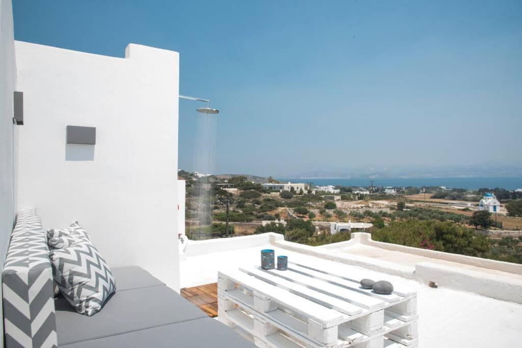 Sunny Studio W.Breathtaking Naxos Views In Isterni Apartment Isterni  Exterior photo