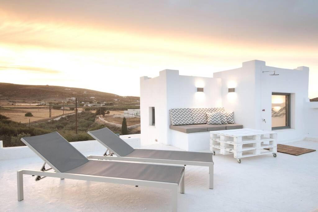 Sunny Studio W.Breathtaking Naxos Views In Isterni Apartment Isterni  Exterior photo