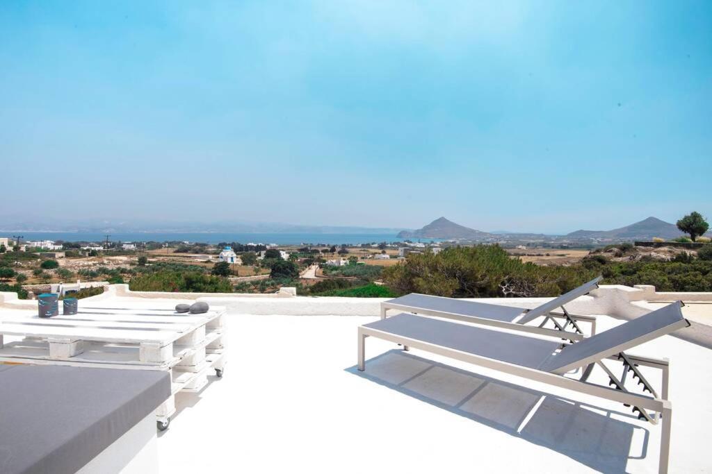 Sunny Studio W.Breathtaking Naxos Views In Isterni Apartment Isterni  Exterior photo