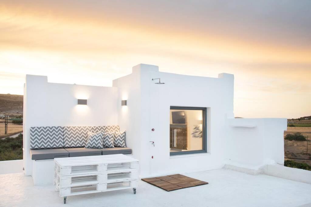 Sunny Studio W.Breathtaking Naxos Views In Isterni Apartment Isterni  Exterior photo