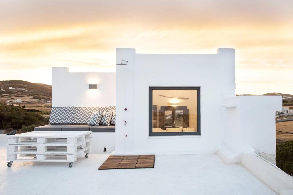 Sunny Studio W.Breathtaking Naxos Views In Isterni Apartment Isterni  Exterior photo